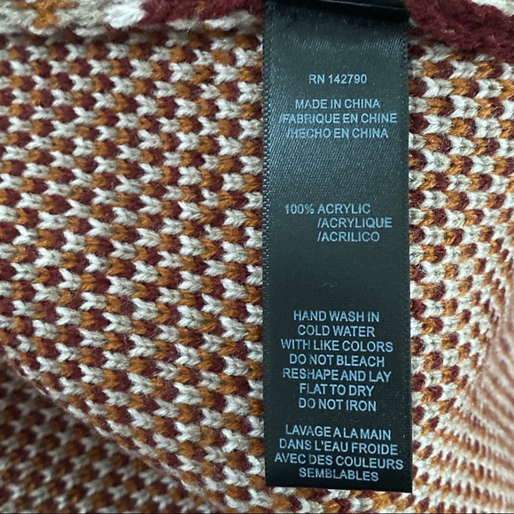 COPY - NWT Max Sport Aztec Burgundy Fringe Boho Cardigan - Picture 5 of 5